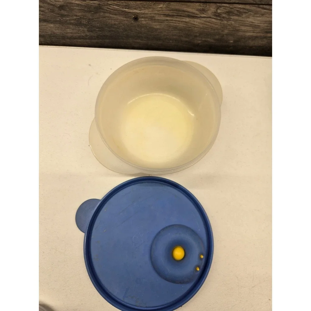 Tupperware Rock N Serve 2.5 Cup‎ 600ml Microwave Bowl Blue Lid 2645A-2